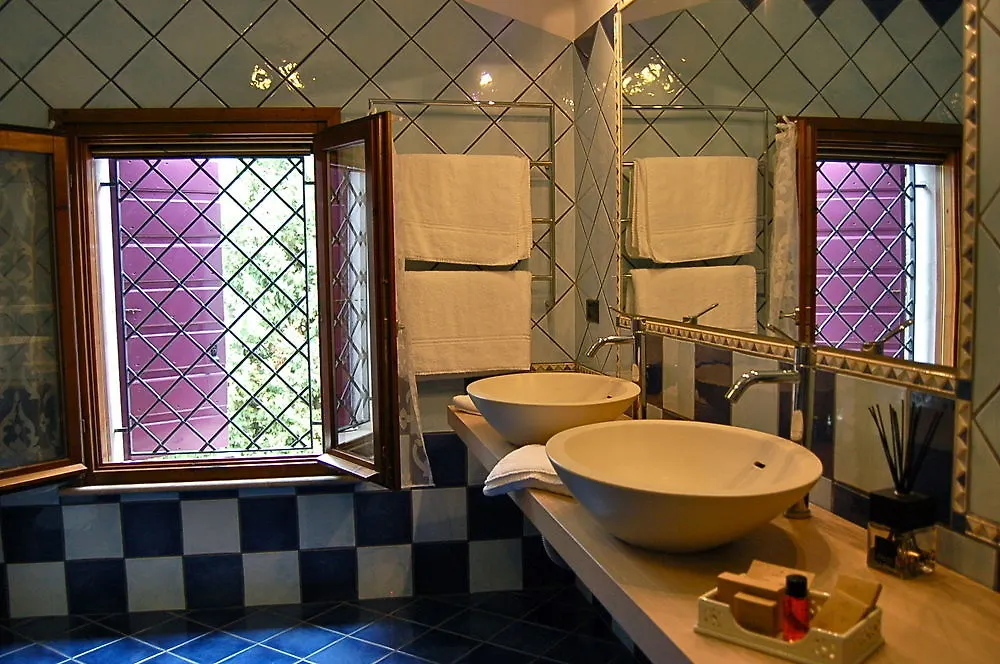 Agriturismo Corte Rocca San Giorgio di Mantova 0*,  Italië